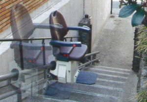 いす式階段昇降機NRO9昇降イメージ